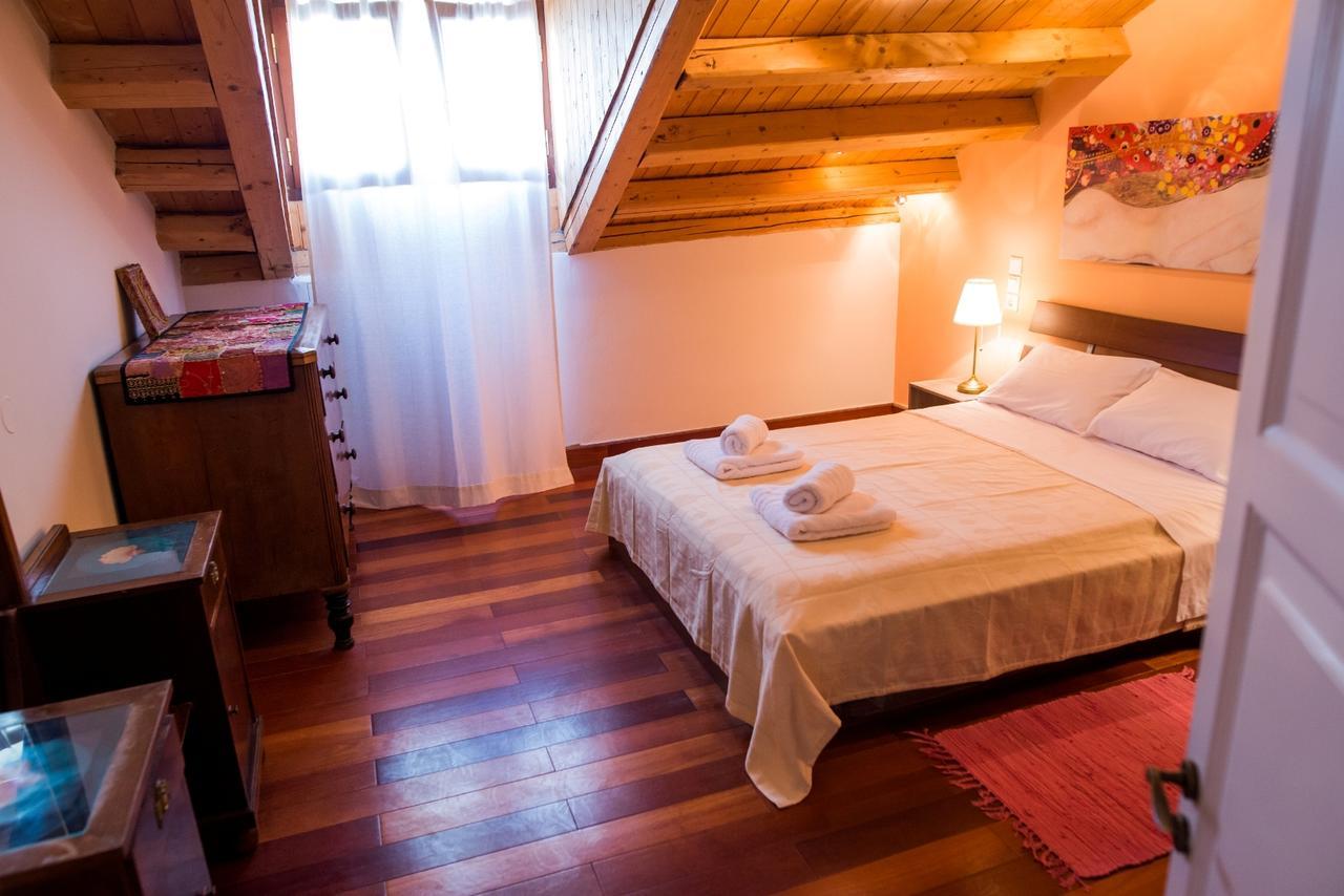 Attic Flat At San Giacomo Square-Corfu Town Apartment Exterior photo